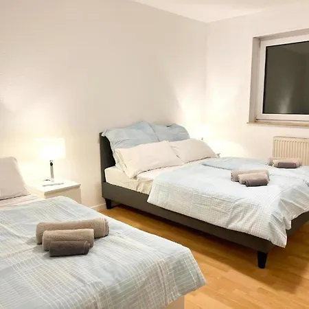 Apartment Modern Und Gemuetlich, Mit Balkon Und Netflix In Wehome Komfort Leimen (Baden)