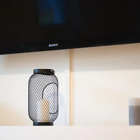 Modern Und Gemuetlich, Mit Balkon Und Netflix In Wehome Komfort *